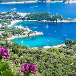 Stephanie * Paleokastritsa