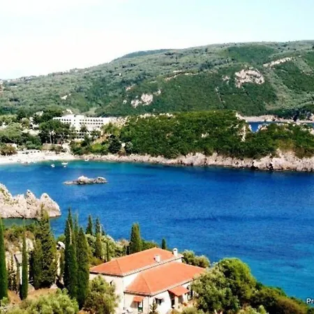 Stephanie * Paleokastritsa