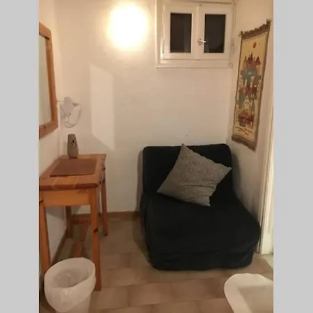 Stephanie Вилла