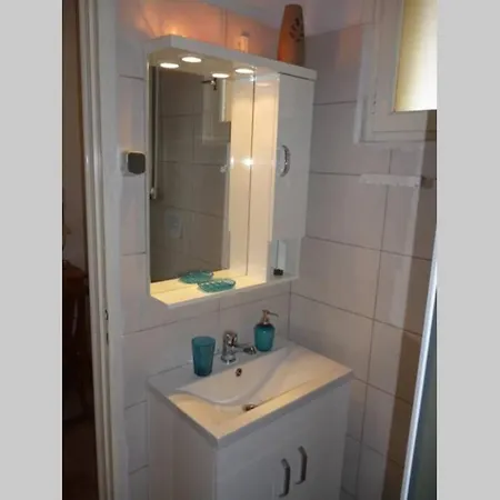 Stephanie * Палеокастрица